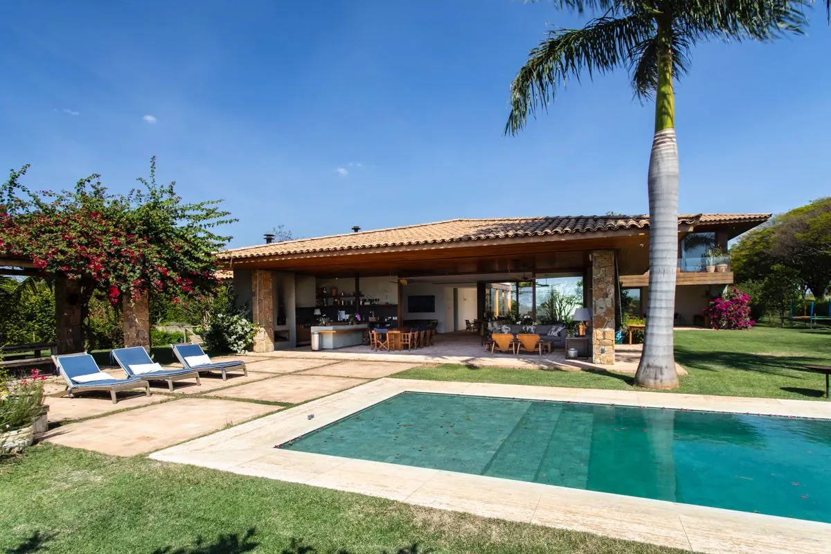 uma-casa-de-sonho-em-meio-a-paisagens-deslumbrantes-no-haras-larissa-19104-3