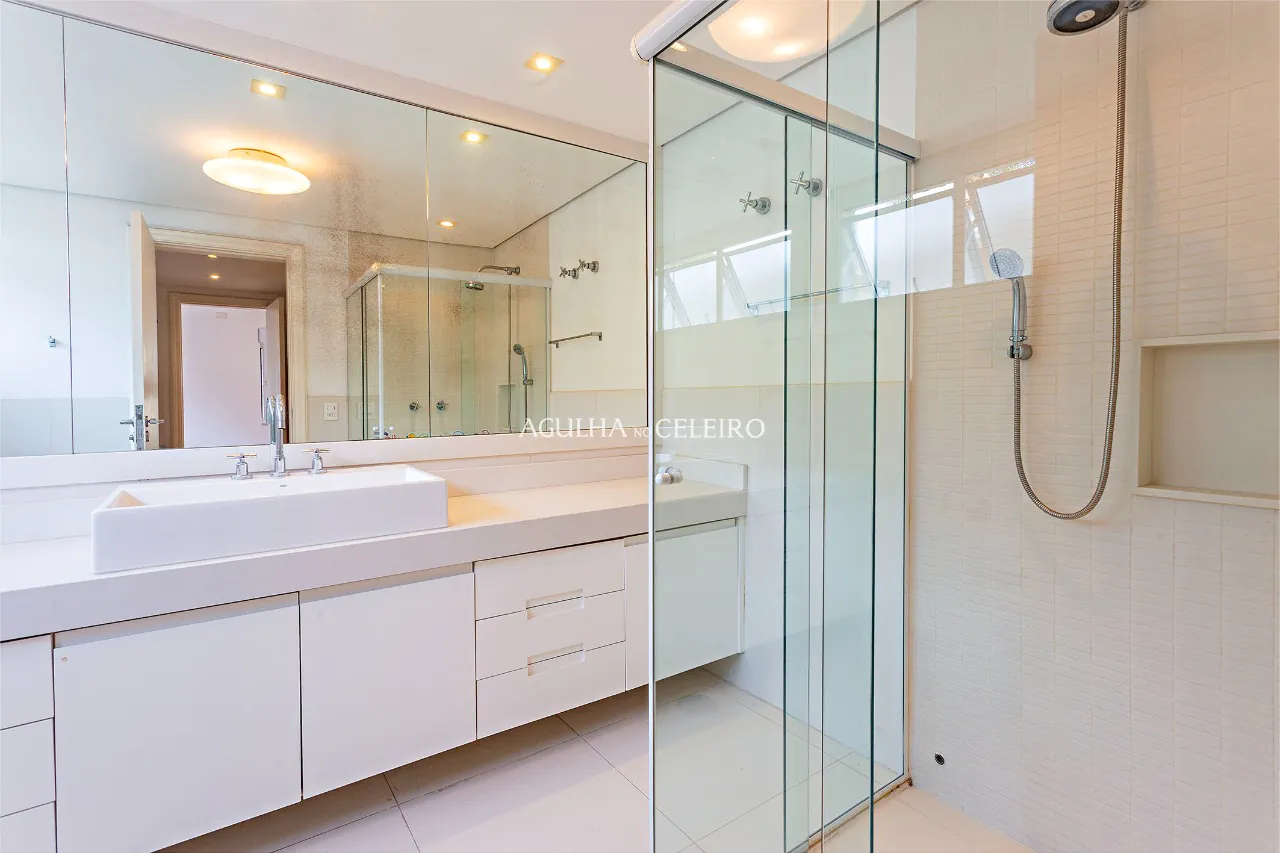 casa-a-250-metros-do-parque-ibirapuera-a-venda-no-jardim-luzitania-18508-18