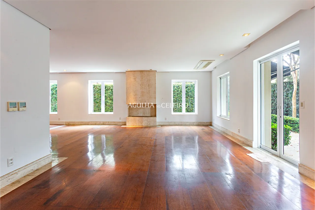 casa-a-250-metros-do-parque-ibirapuera-a-venda-no-jardim-luzitania-18508-3