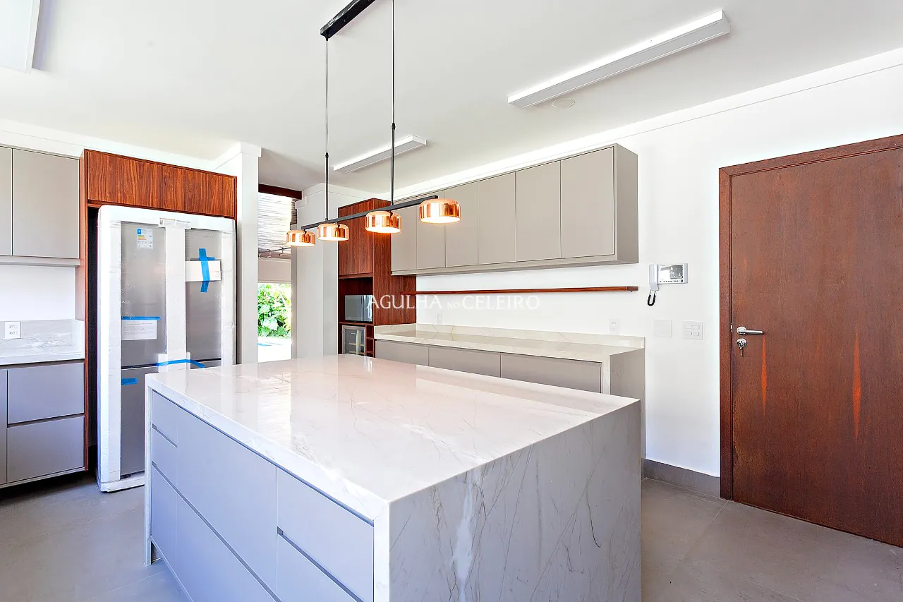 casa-pronta-em-rua-gostosa-no-alto-de-pinheiros-19395-9