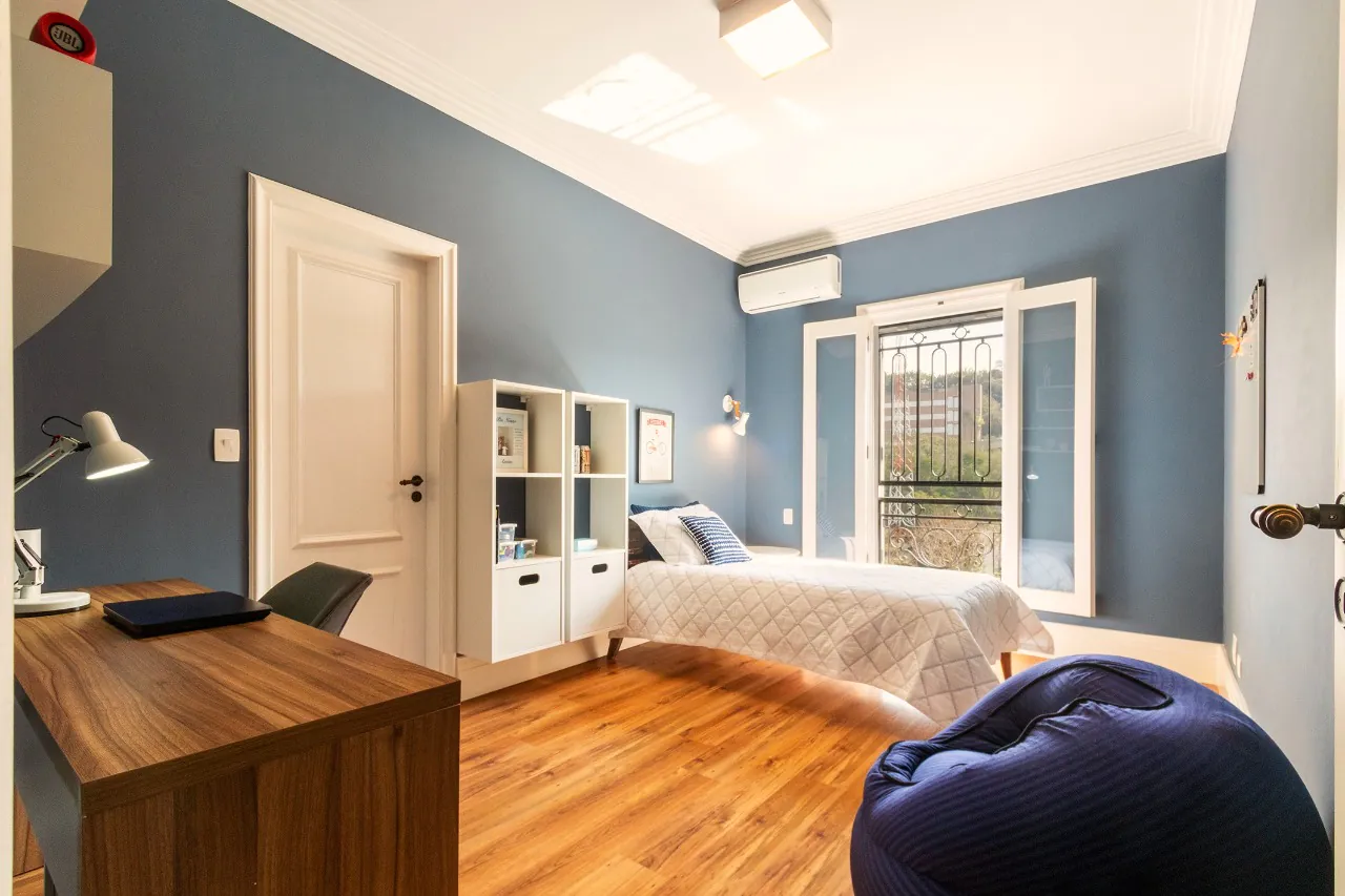 Casa com projeto assinado por Bi Crisóstomo. – 11958