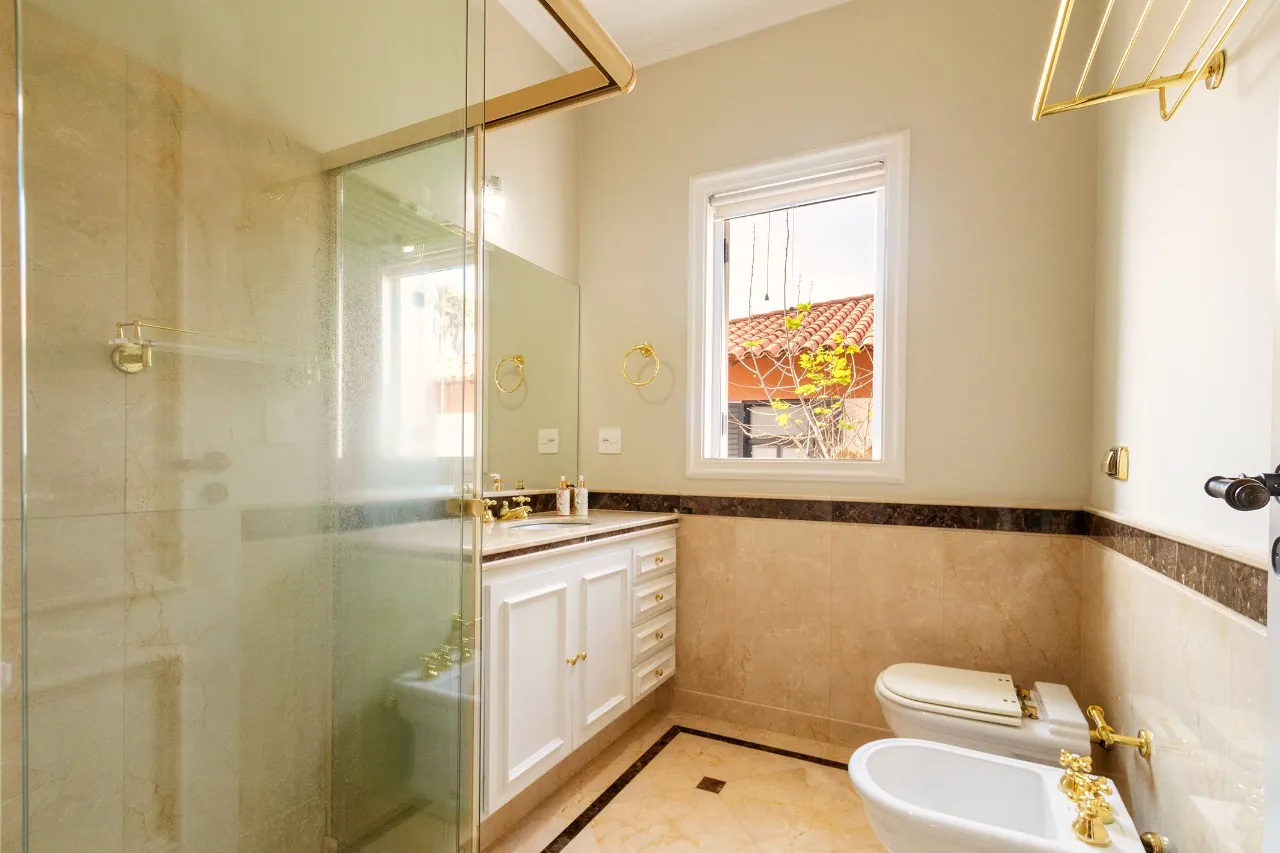 Casa com projeto assinado por Bi Crisóstomo. – 11958