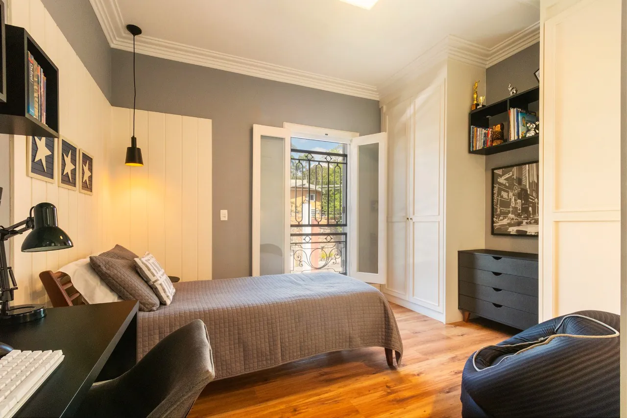 Casa com projeto assinado por Bi Crisóstomo. – 11958