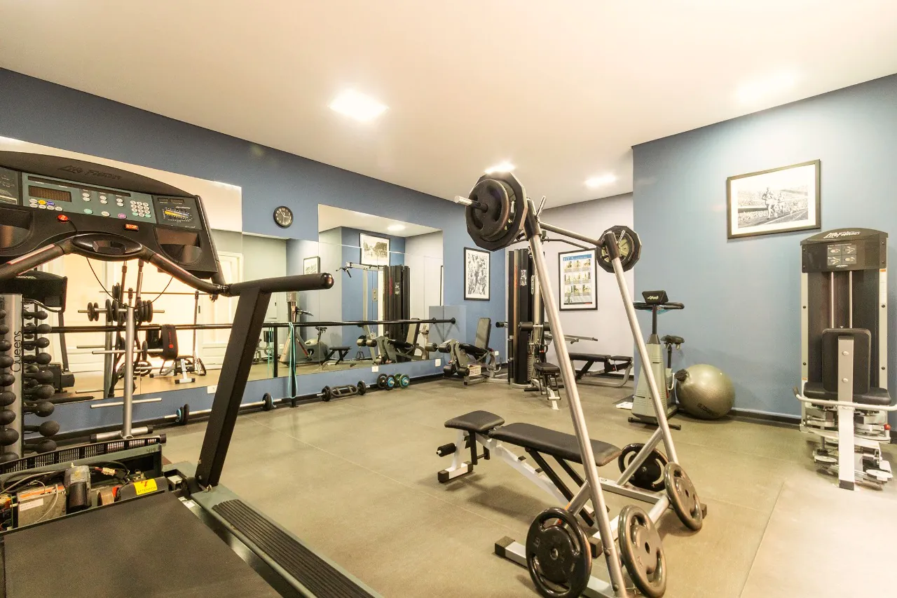 Casa com projeto assinado por Bi Crisóstomo. – 11958