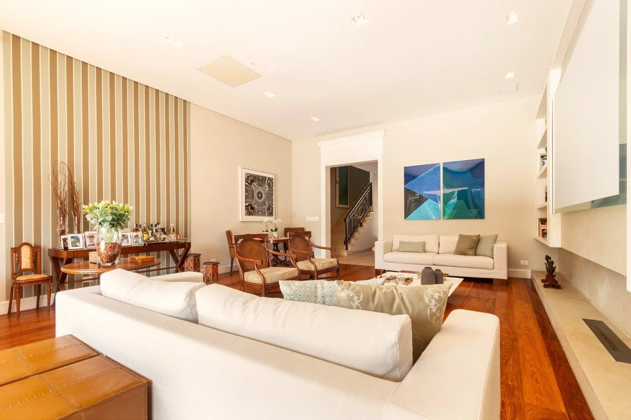 Casa com projeto assinado por Bi Crisóstomo. – 11958