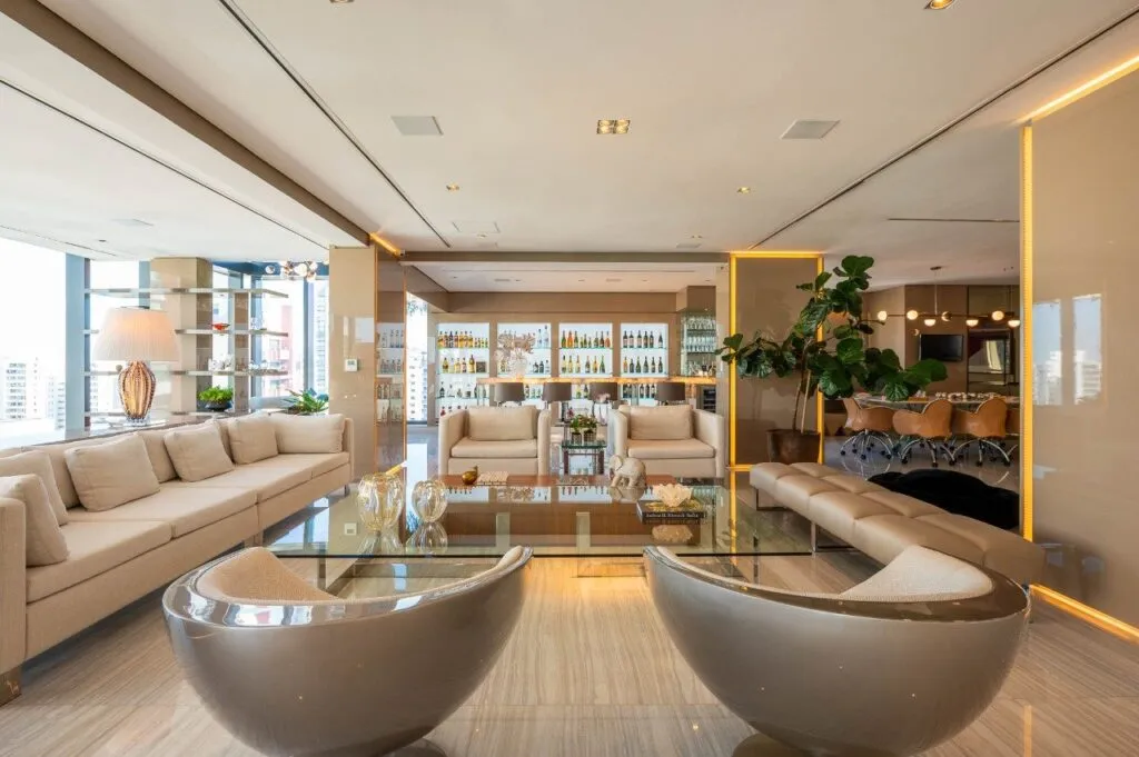 Linda Cobertura Duplex à venda em Moema – 17800