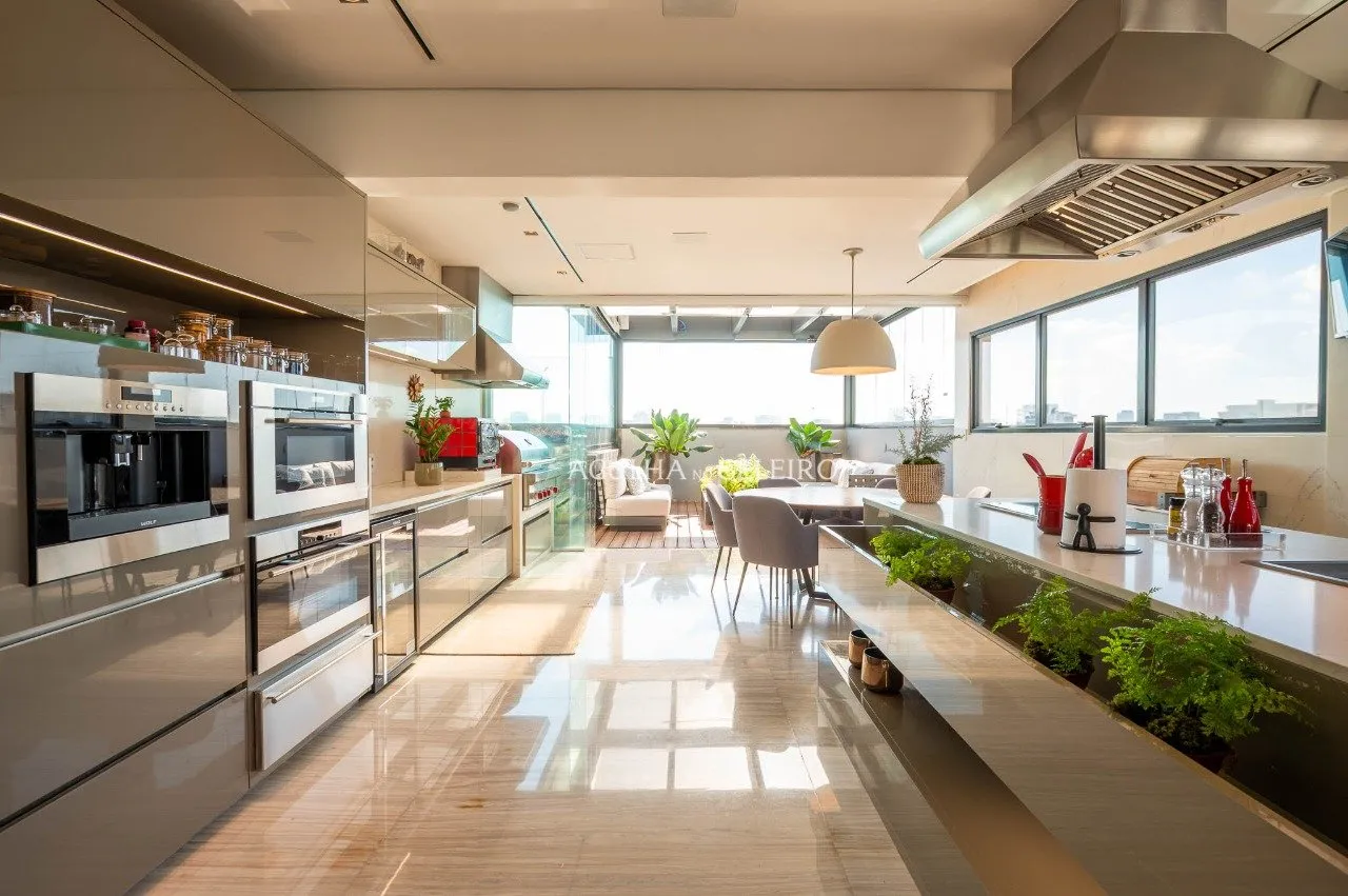 Linda Cobertura Duplex à venda em Moema – 17800