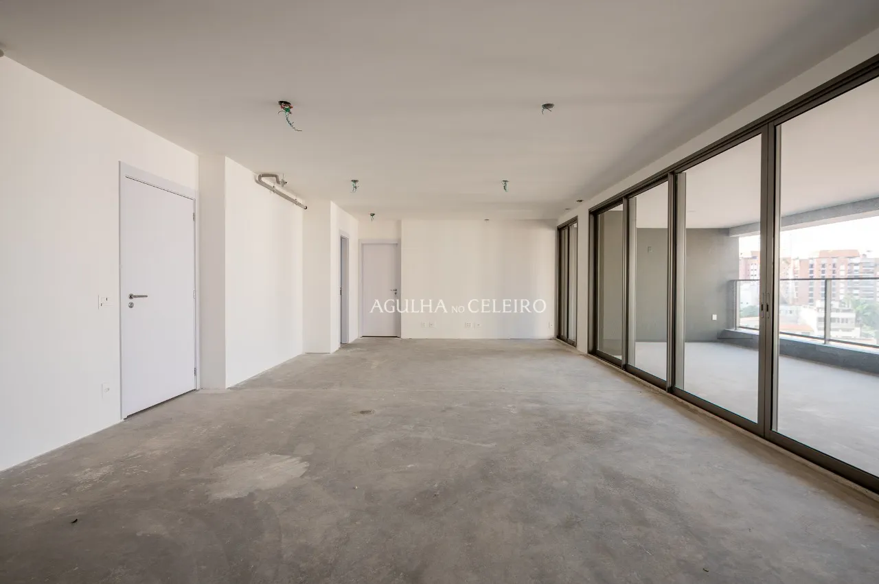 Lindo apartamento no Alto de Pinheiros. – 19520