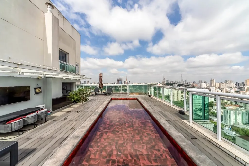 Cobertura mobiliada, com acabamentos lindos, piscina aquecida e vista maravilhosa, em Perdizes. – 19523