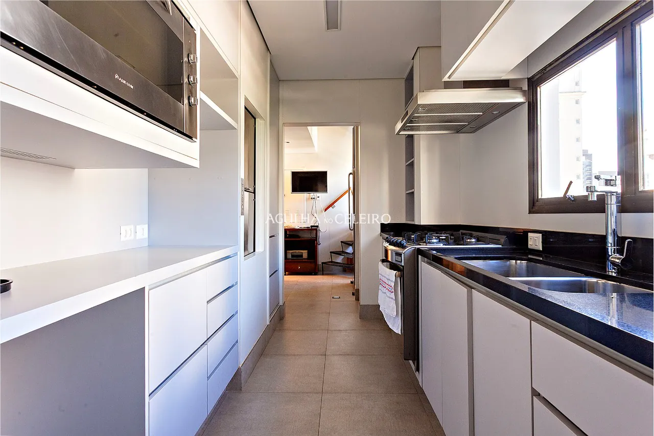 Cobertura para venda e locação no Itaim Bibi – 19526 - _MG_5325