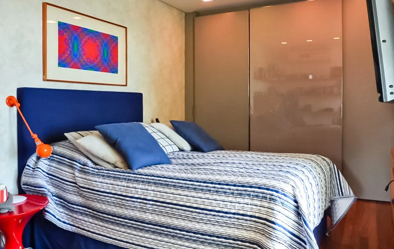 Cobertura com projeto maravilhoso e uma vista encantadora, para se viver bem no melhor do Itaim Bibi. – 19528