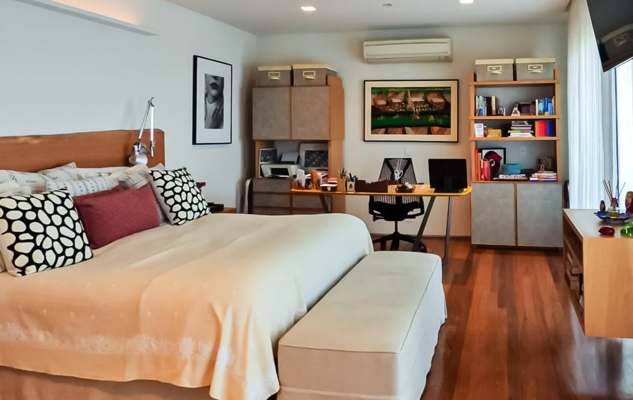 Cobertura com projeto maravilhoso e uma vista encantadora, para se viver bem no melhor do Itaim Bibi. – 19528