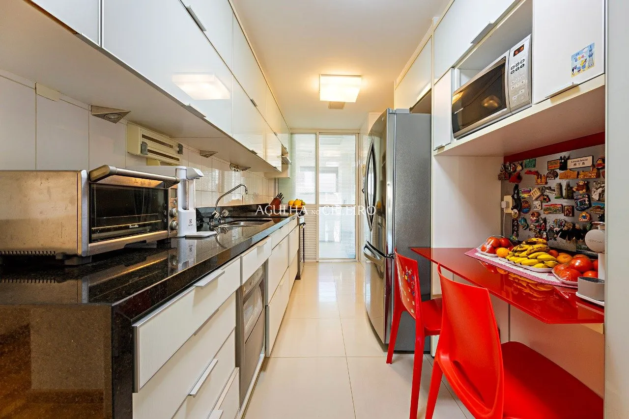 Apartamento reformado à venda na Vila Nova Conceição – 19544 - _RAF0389