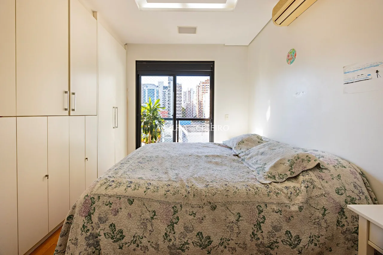 Apartamento reformado à venda na Vila Nova Conceição – 19544 - _RAF0342