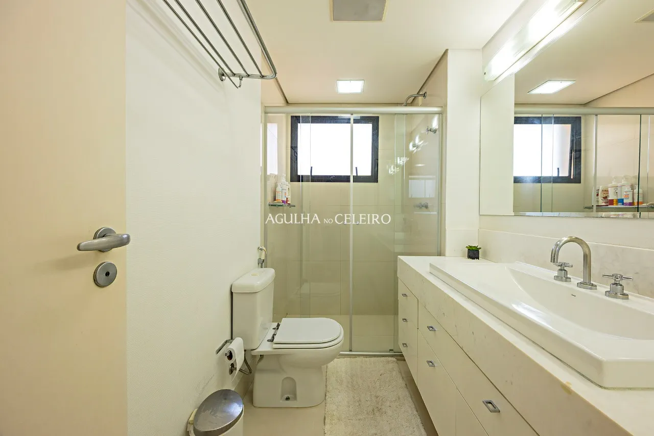 Apartamento reformado à venda na Vila Nova Conceição – 19544 - _RAF0349