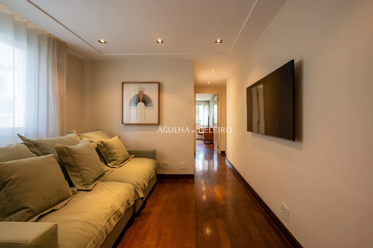 Apartamento elegante, amplos ambientes com muito bom gosto e conforto no Brooklin. – 19570