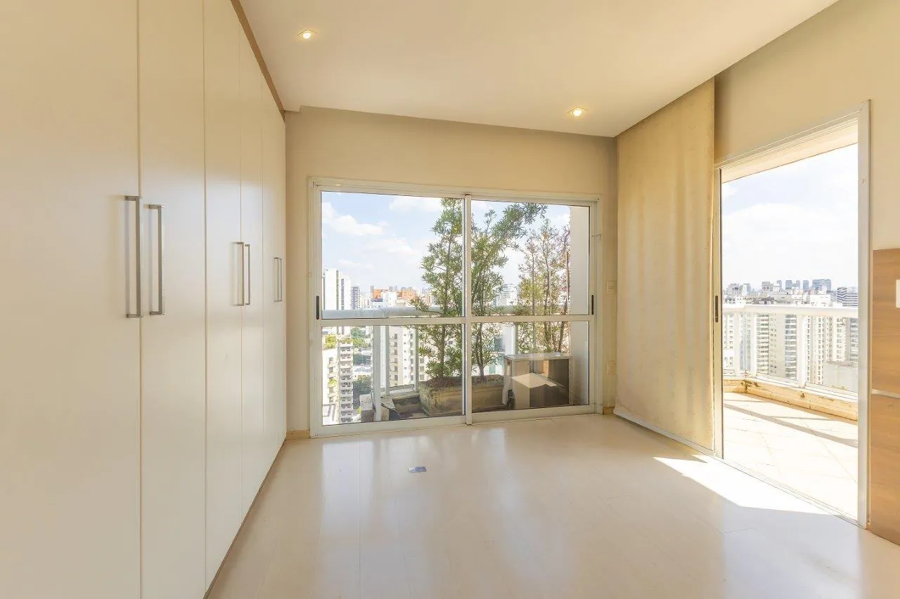 Cobertura duplex em Moema fora da rota e próxima ao Parque Ibirapuera – 19613