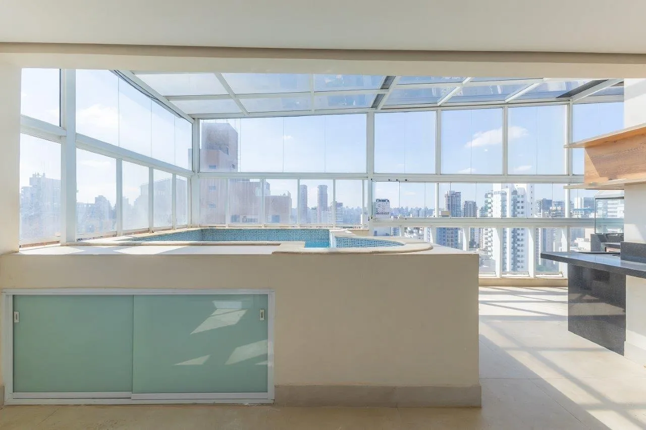 Cobertura duplex em Moema fora da rota e próxima ao Parque Ibirapuera – 19613