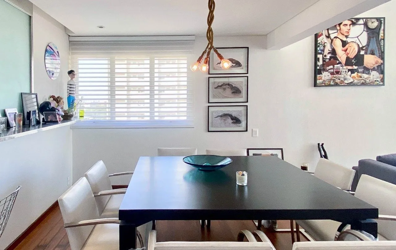 Cobertura triplex fantástica na Vila Madalena, com pé direito duplo e vista mágica da cidade. – 20085