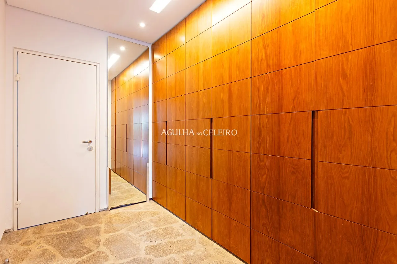 Casa encantadora pertinho do Iguatemi e Clube Pinheiros à venda no Jardim Paulistano. – 9533