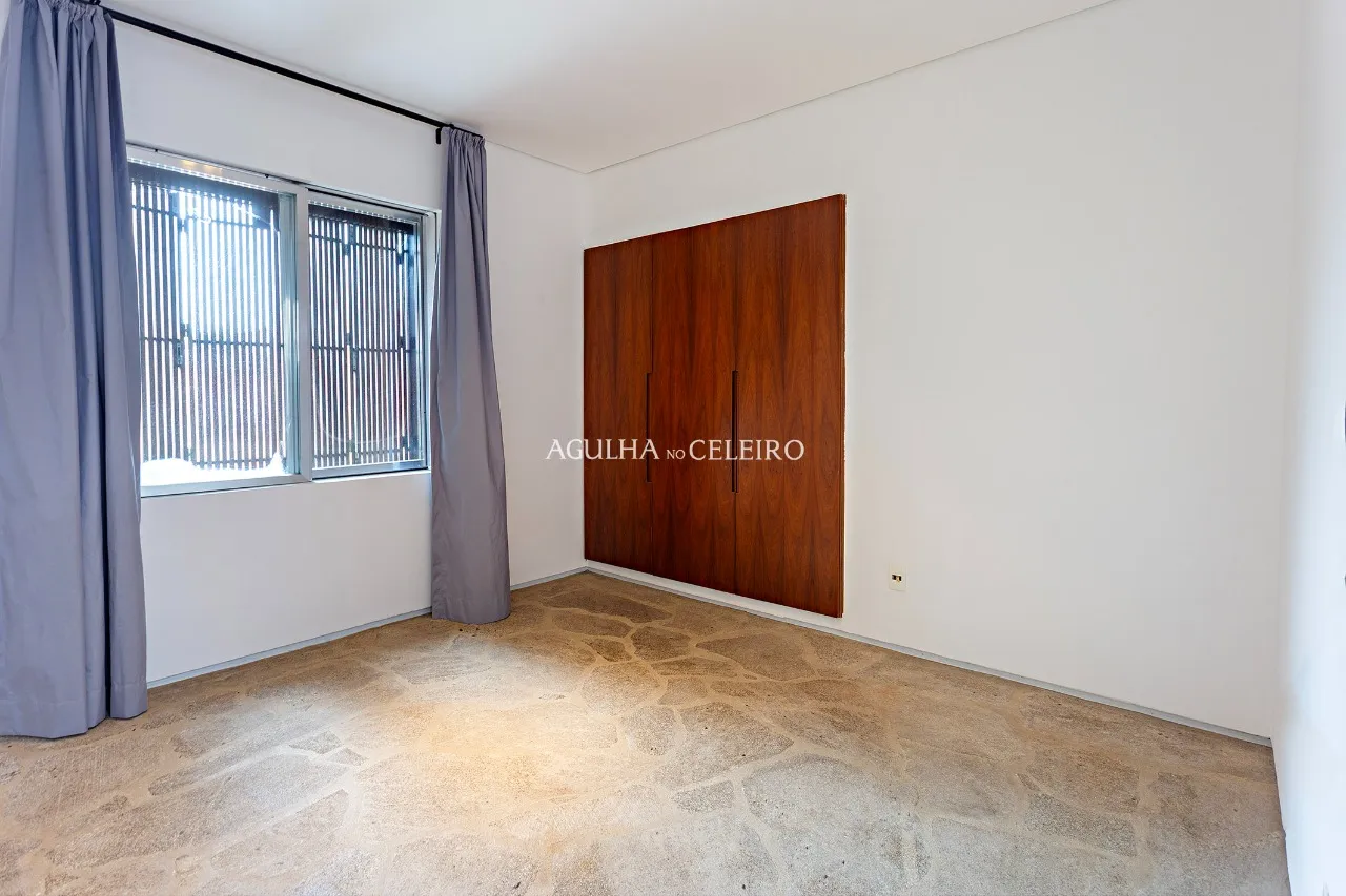 Casa encantadora pertinho do Iguatemi e Clube Pinheiros à venda no Jardim Paulistano. – 9533