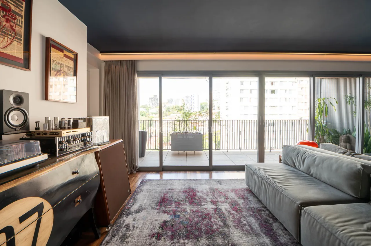 Já é um Clássico: o melhor da Zarvos, na Vila Madalena – AP2338