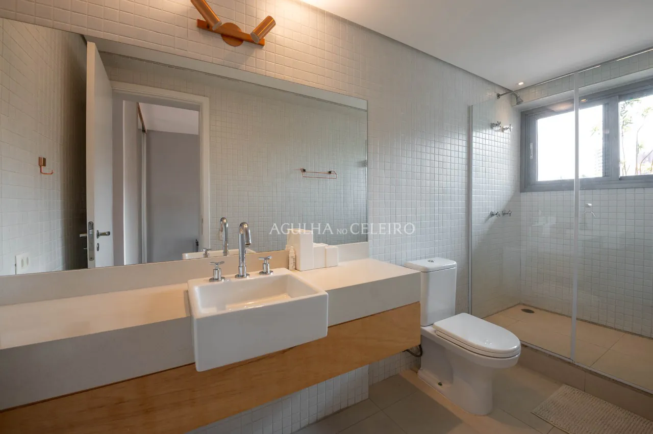 Já é um Clássico: o melhor da Zarvos, na Vila Madalena – AP2338