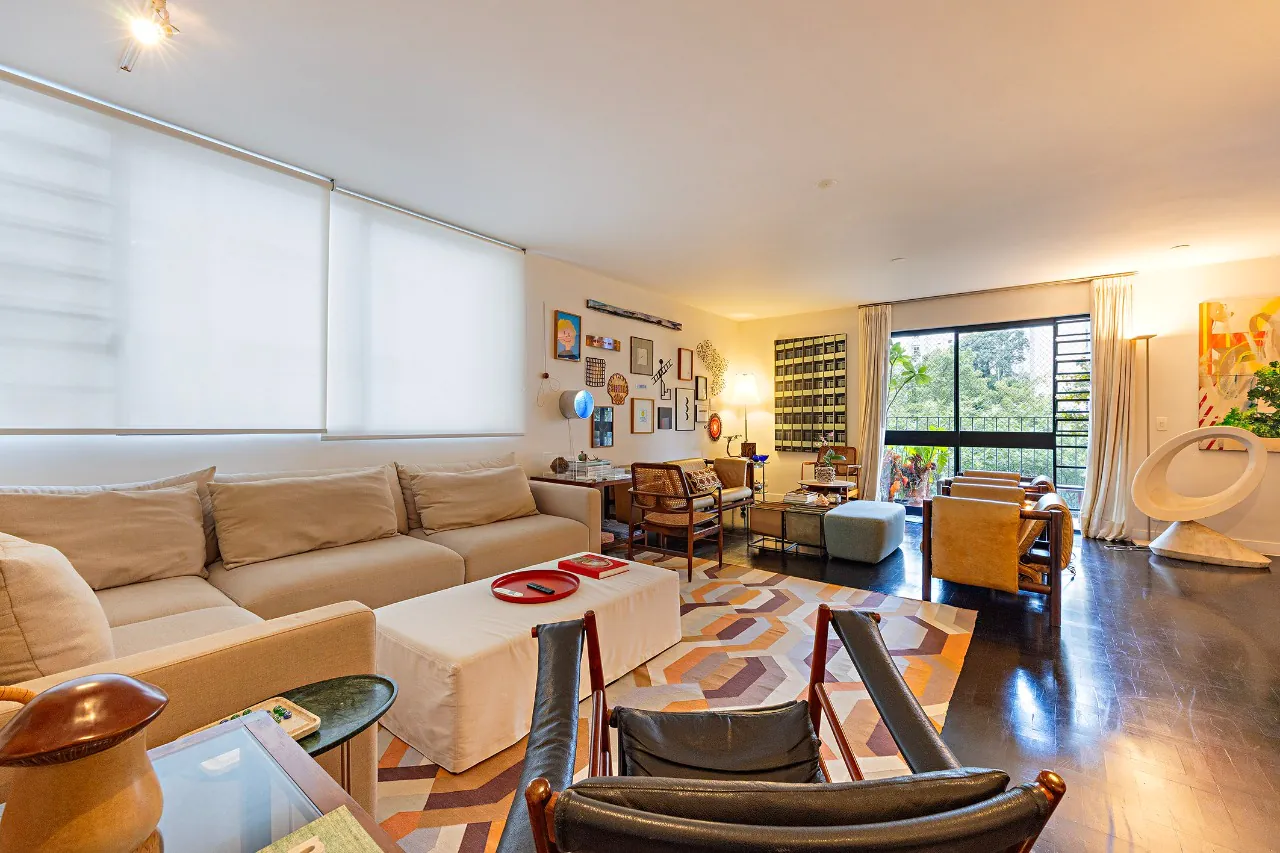 Apartamento reformado próximo ao Parque Ibirapuera – AP5673