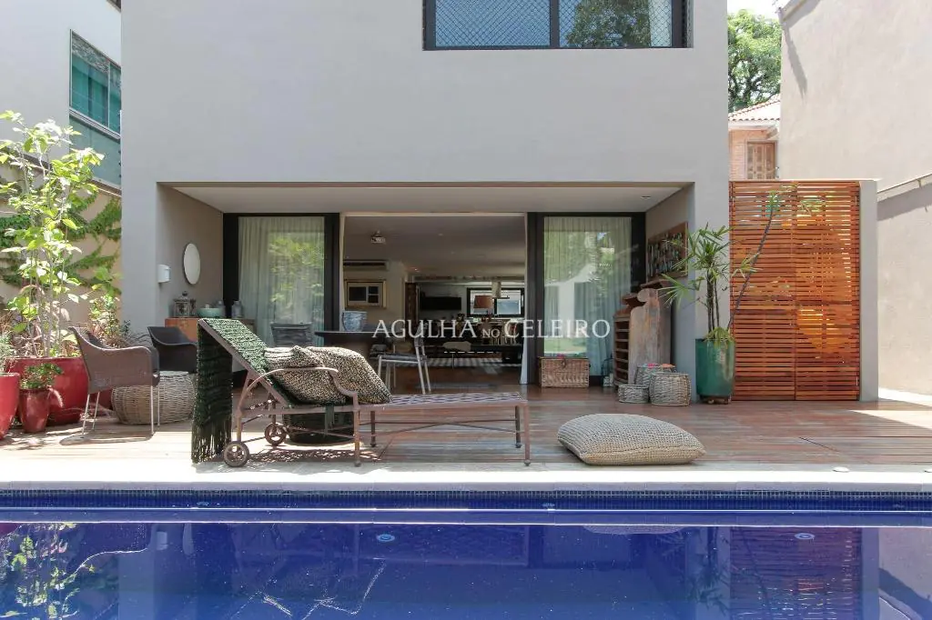 Casa moderna fantástica para venda no Jardim América. – CA0418