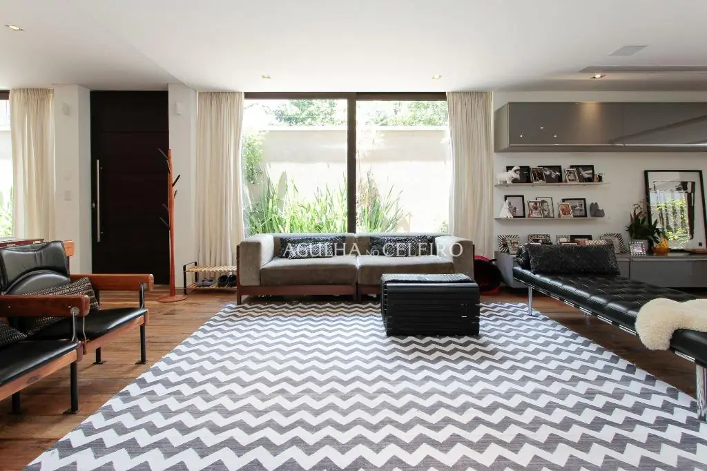 Casa moderna fantástica para venda no Jardim América. – CA0418