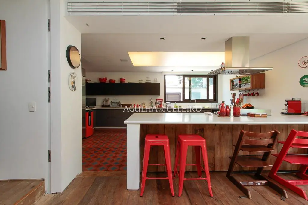 Casa moderna fantástica para venda no Jardim América. – CA0418