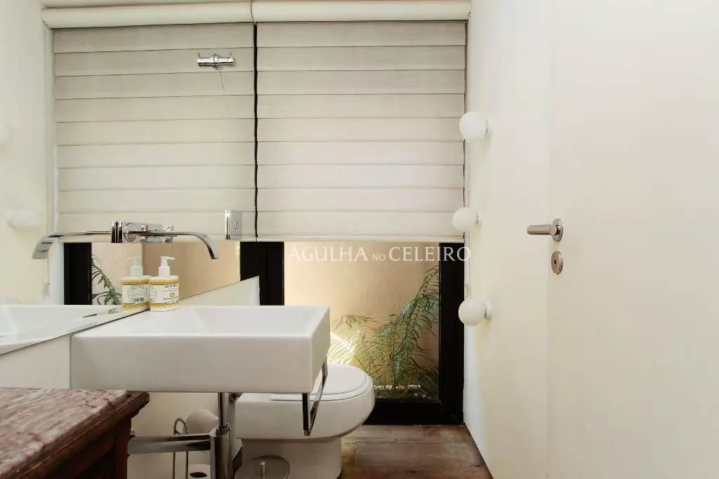 Casa moderna fantástica para venda no Jardim América. – CA0418