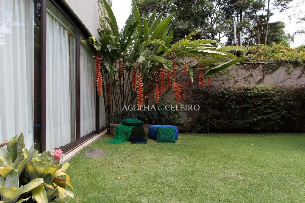 Casa moderna fantástica para venda no Jardim América. – CA0418