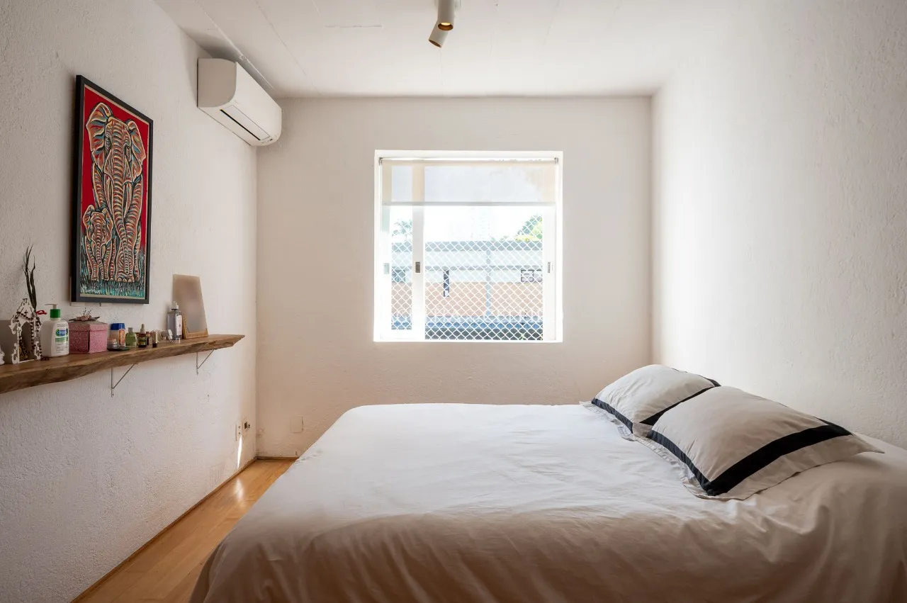 Uma casa ao serviço da Arquitetura, na localização de sonho de Alto de Pinheiros – CA0582