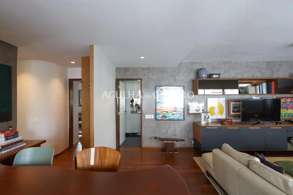 Cobertura única no Itaim Bibi para venda. – CO0704