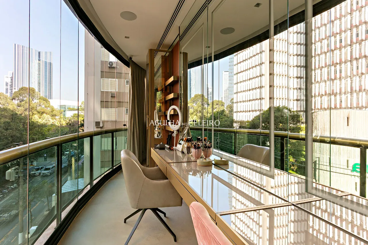 maravilhoso-com-vista-para-o-por-do-sol-e-localizacao-privilegiada-no-itaim-nobre-19319-10