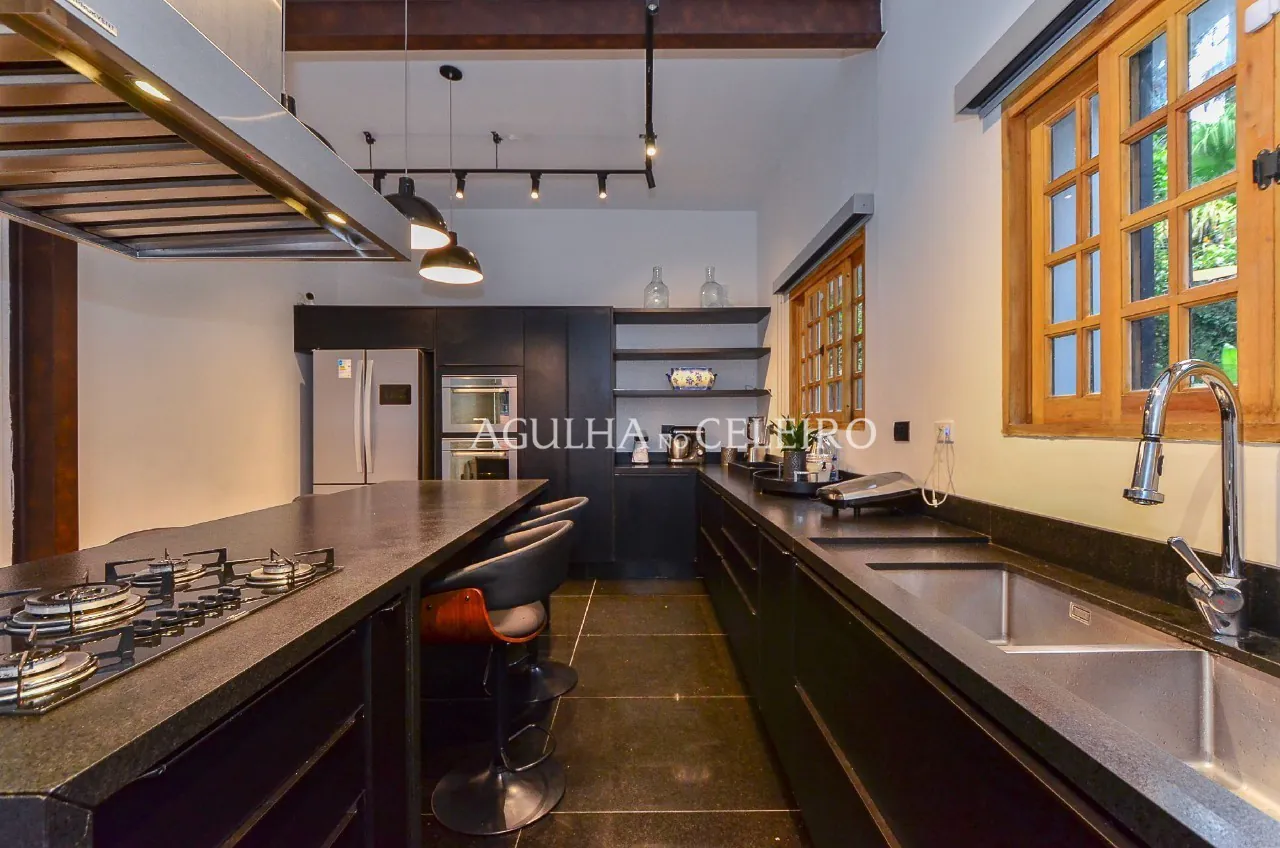 toda-reformada-com-projeto-moderno-e-sofisticacao-em-cada-detalhe-19281-9