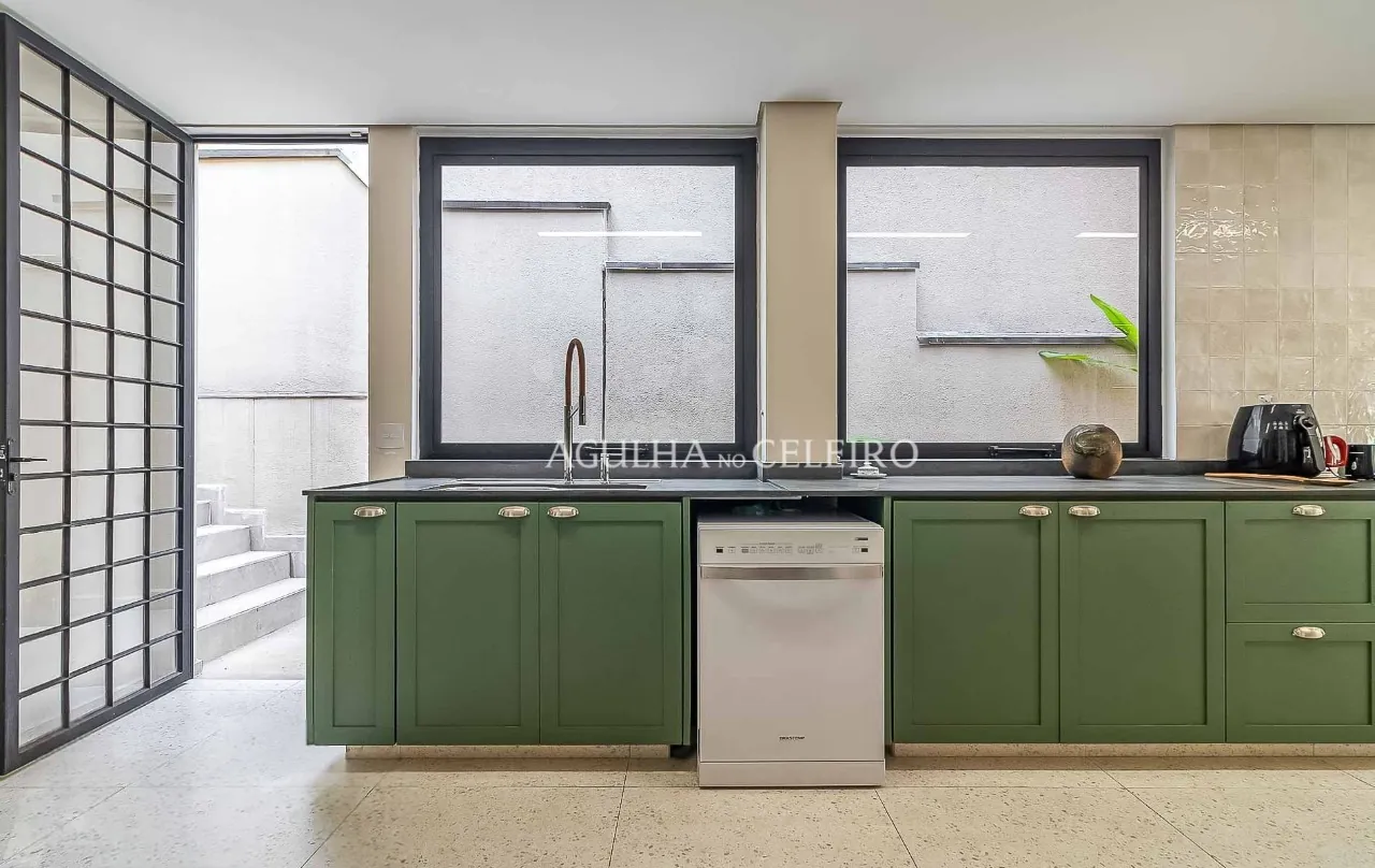 casa-com-3-suites-a-venda-na-vila-madalena-16906-7