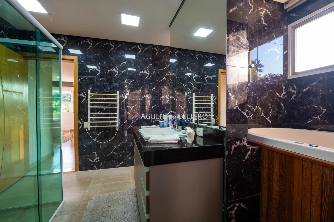 casa-com-vista-para-o-verde-a-venda-no-jardim-guedala-19801-15