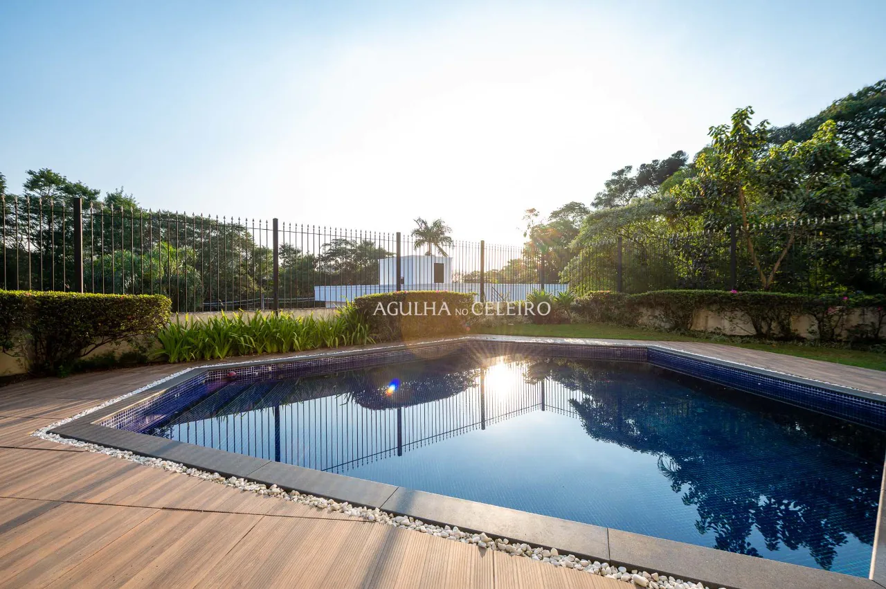 casa-com-vista-para-o-verde-a-venda-no-jardim-guedala-19801-2