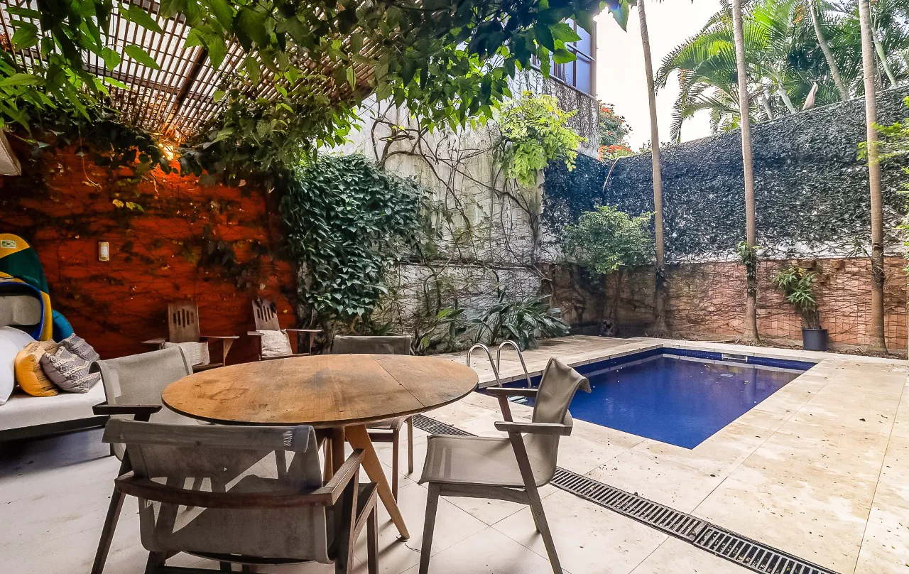 casa-moderna-e-descolada-com-planta-espacosa-e-otima-area-externa-na-vila-nova-conceicao-19902-2