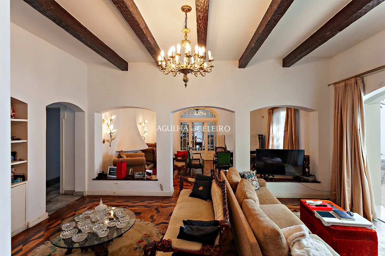 casa-terrea-ampla-com-estilo-classico-18685-5