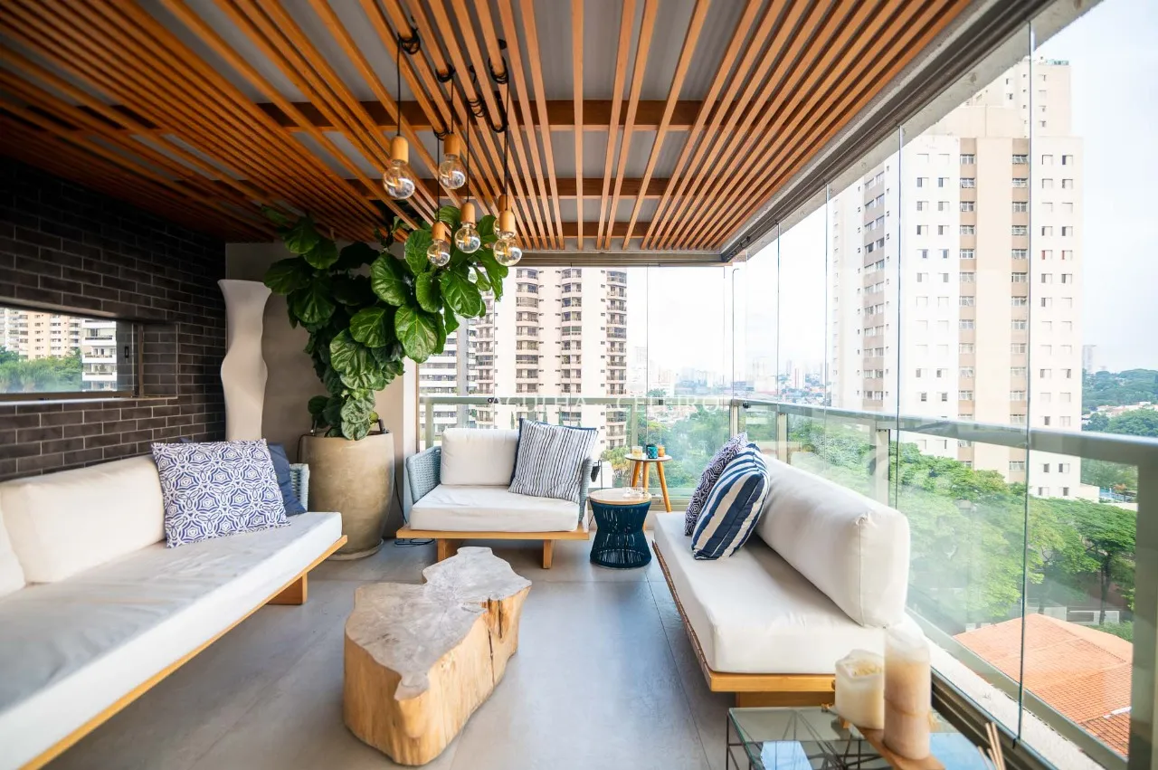 Apartamento maravilhoso com a maior varanda do bairro à venda no Campo Belo. – 18899