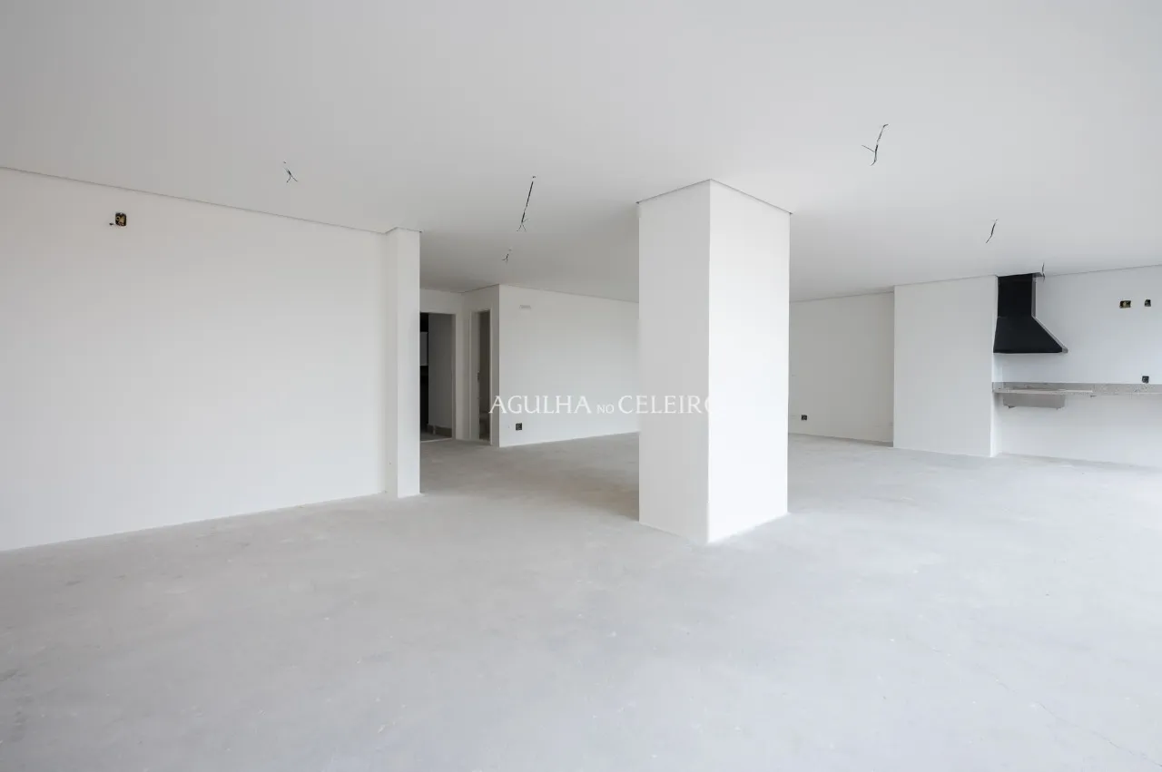 Apartamento com varanda integrada no Jardim América – 18915