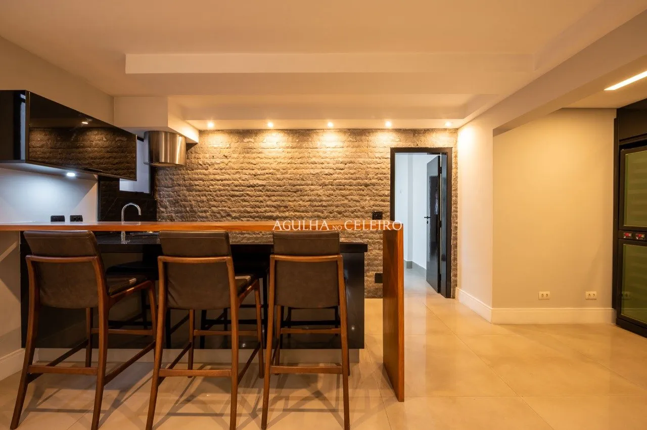 Prédio com lazer de clube a poucos passos dos melhores clubes da cidade. – 19035