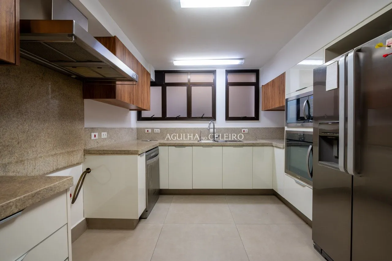 Prédio com lazer de clube a poucos passos dos melhores clubes da cidade. – 19035