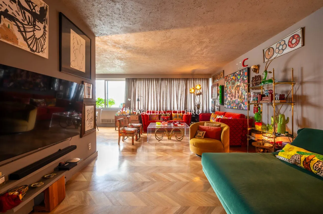 Apartamneto com reforma impecável na parte plana do Jardim América – 19590