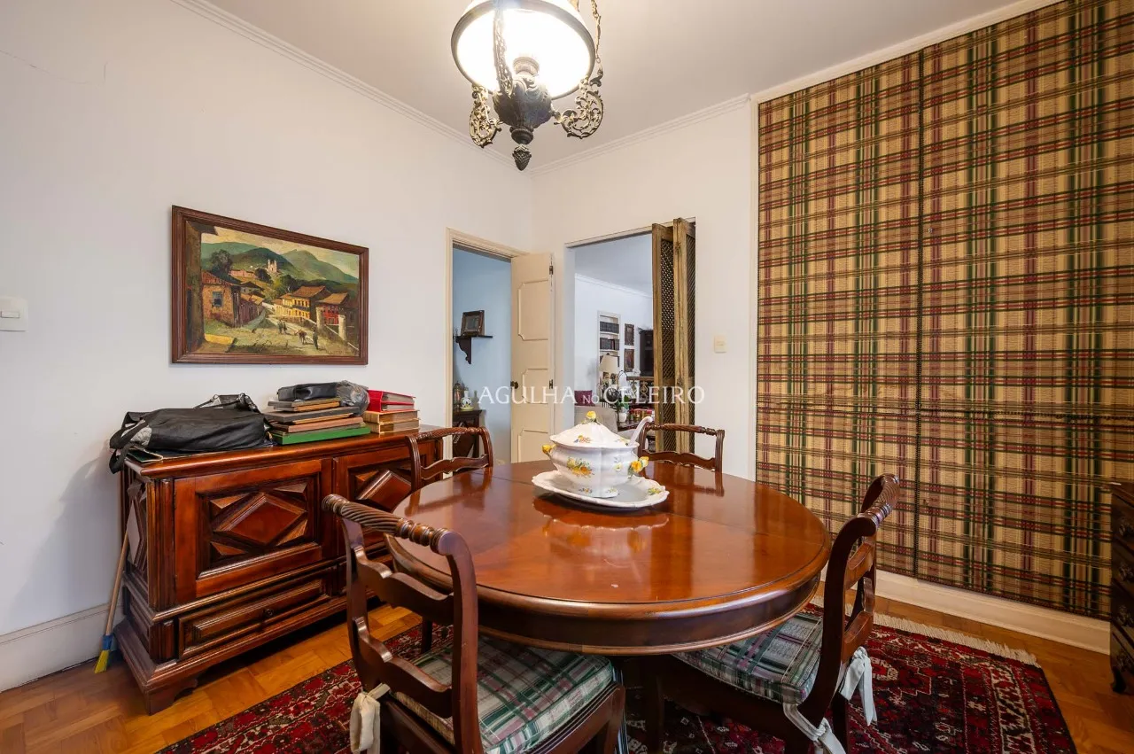 Casa exclusiva à venda no Jardim Europa – 19623