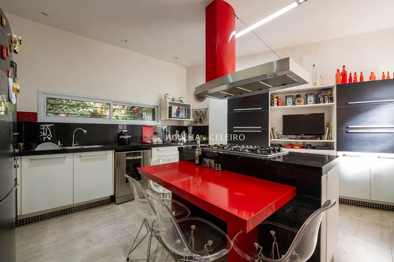 Casa exclusiva à venda no Jardim Europa – 19623
