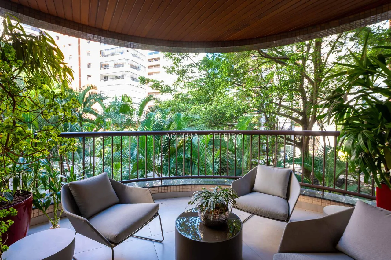 Apartamento impecável à venda em Moema Pássaros. – 19818